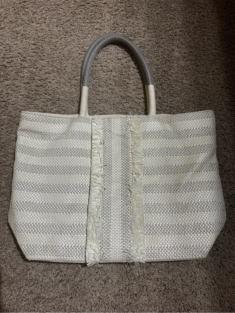 STELLA & DOT Cay Raffia Tote Bag - Picture 2 of 4